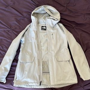 The North Face snow jacket size M